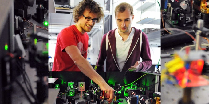 Janik Wolters and Niko Nikolay explore nano diamonds with an optical set-up