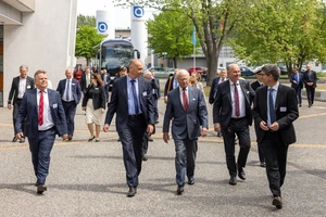 Schwedische Delegation in Adlershof © HZB / M. Setzpfandt