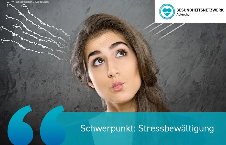 Frau mit nachdenklichem Gesichtsausdruck