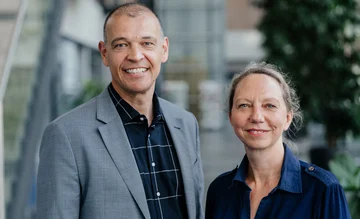 Roland Sillmann, CEO WISTA Management GmbH, und Bessie Fischer-Bohn, Personalleiterin WISTA
